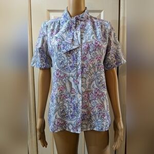 pre-owned Nikki short sleeve blouse / shirt floral design, TB